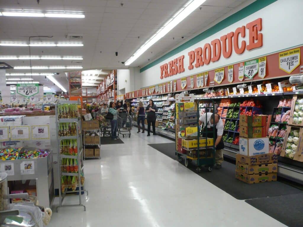 WinCo grocery store